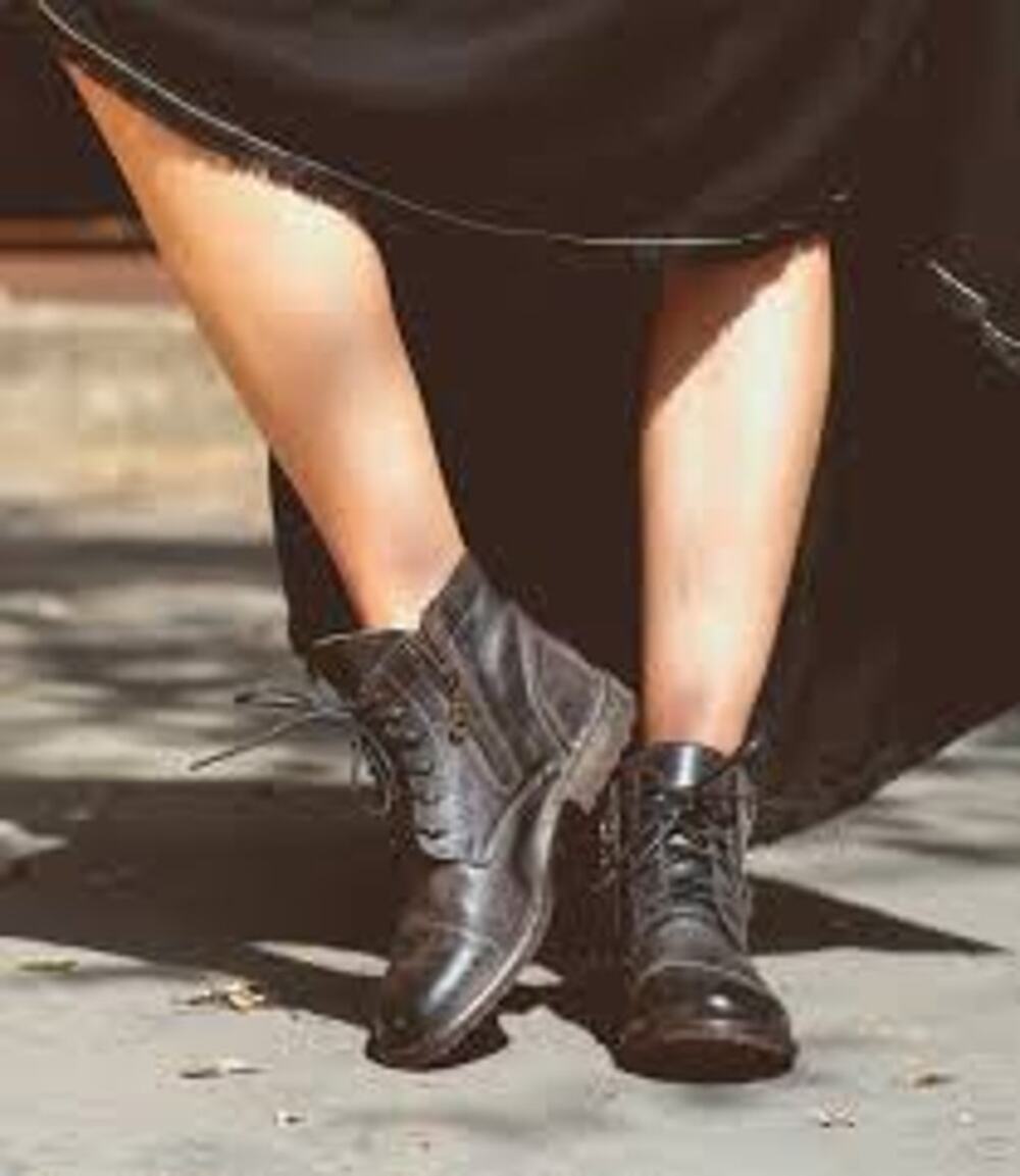 BED STU Bonnie Combat Boots Leather Size 6 Lace Up BADDIE RUGGED GRUNGE FAIRY